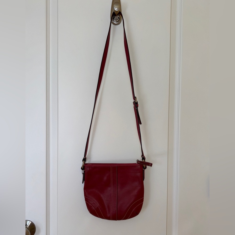 💃COACH Soho Red Crossbody Y2K💃 - Picture 3 of 9